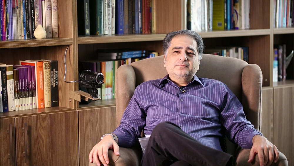 دکتر نیما قربانی – توهم قدرت مطلق