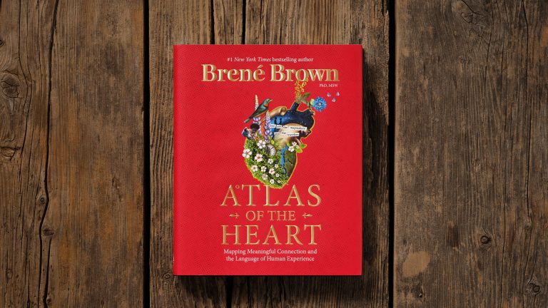 جلد کتاب نقشه قلب Atlas of the Heart نوشته Brené Brown