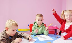کشف رازهای رشد ذهن کودکان | راهنمای جامع مطالعه عملکرد اجرایی در سنین اولیه